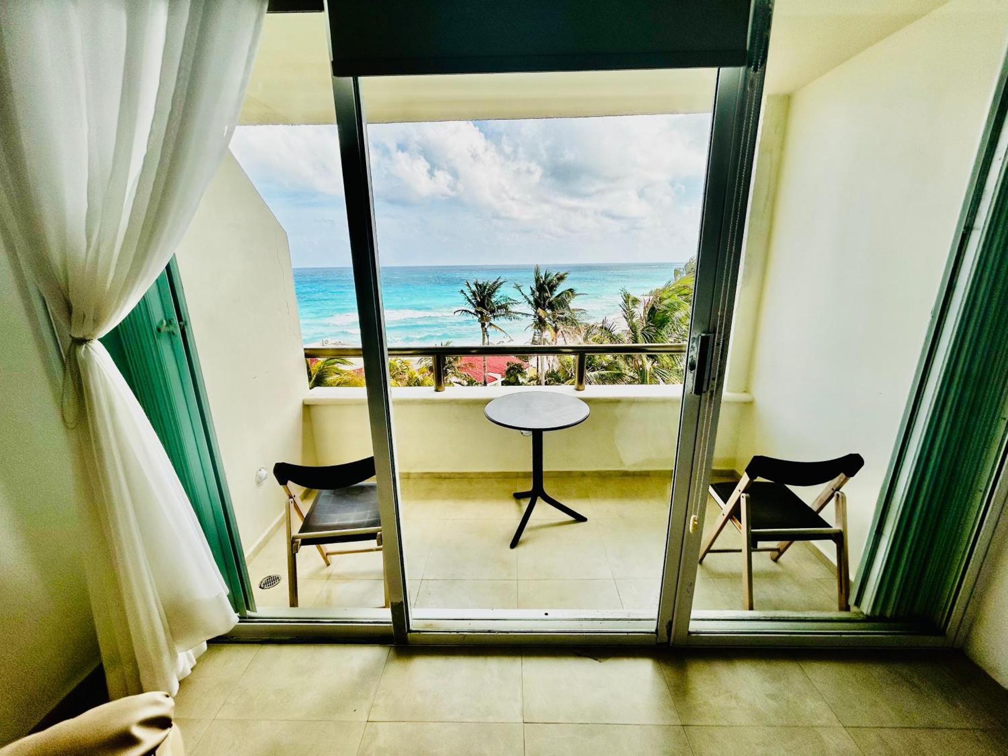 The Suites Of Solymar Cancún Eksteriør bilde